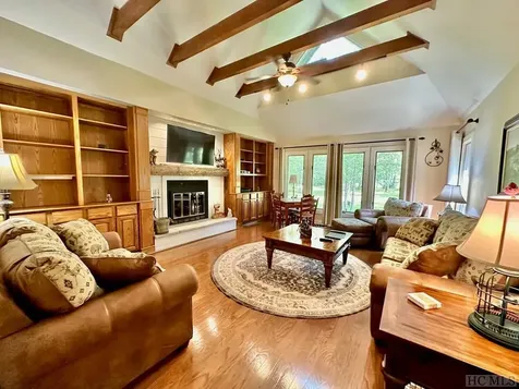 214 Needlepine Lane Sapphire NC 28774