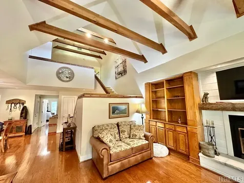 214 Needlepine Lane Sapphire NC 28774