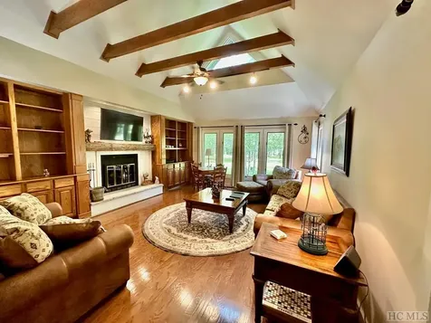214 Needlepine Lane Sapphire NC 28774