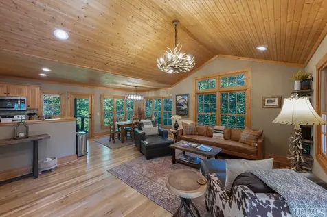 133B Portland Ridge Cashiers NC 28717