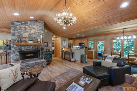 133B Portland Ridge Cashiers NC 28717