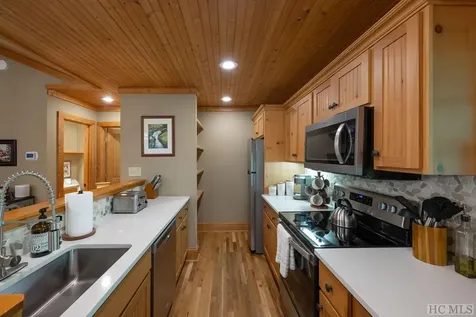 133B Portland Ridge Cashiers NC 28717