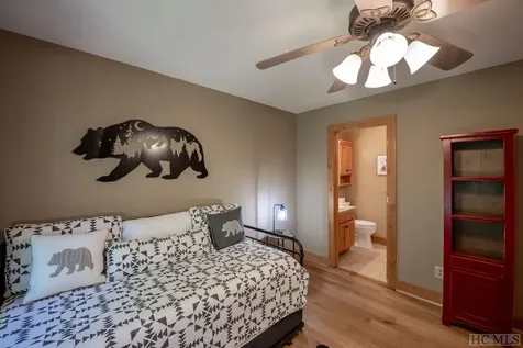 133B Portland Ridge Cashiers NC 28717
