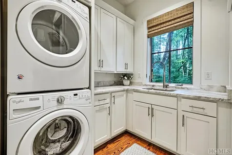 62 Old Willow Circle Cashiers NC 28717