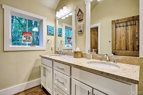 62 Old Willow Circle Cashiers NC 28717