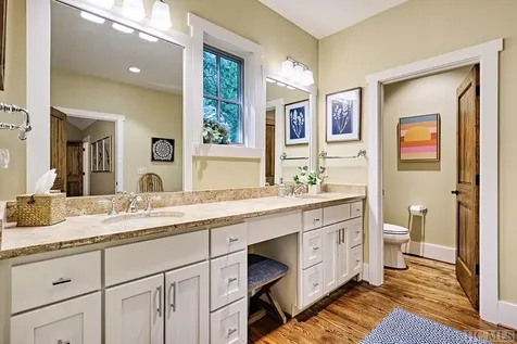 62 Old Willow Circle Cashiers NC 28717