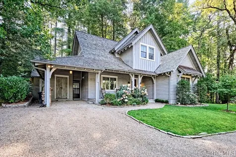 62 Old Willow Circle Cashiers NC 28717
