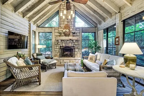 62 Old Willow Circle Cashiers NC 28717