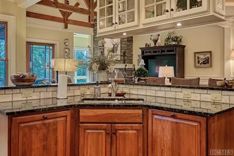 40 Upper Cottage Lane Highlands NC 28741