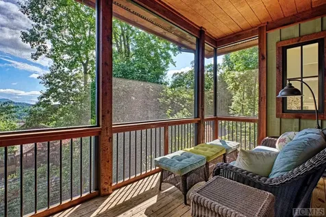 40 Upper Cottage Lane Highlands NC 28741