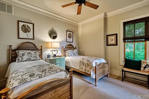 40 Upper Cottage Lane Highlands NC 28741