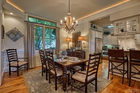 40 Upper Cottage Lane Highlands NC 28741