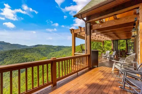 199 Big Terrapin Trace Cashiers NC 28717