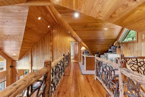 199 Big Terrapin Trace Cashiers NC 28717