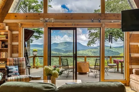 324 North Drive Highlands NC 28741