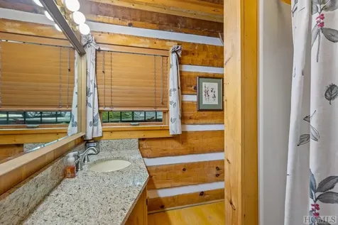 324 North Drive Highlands NC 28741