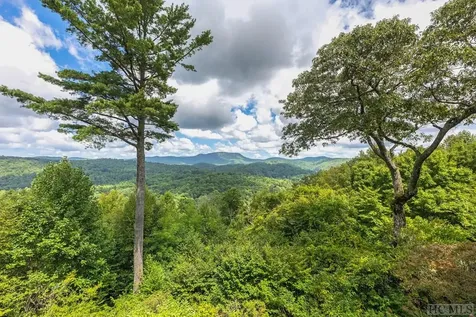 324 North Drive Highlands NC 28741