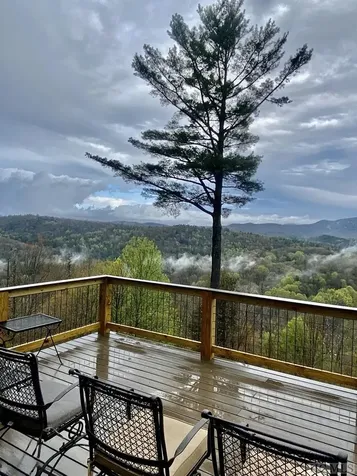 324 North Drive Highlands NC 28741