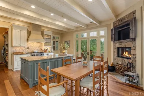 238 Hidden Lane Sapphire NC 28774
