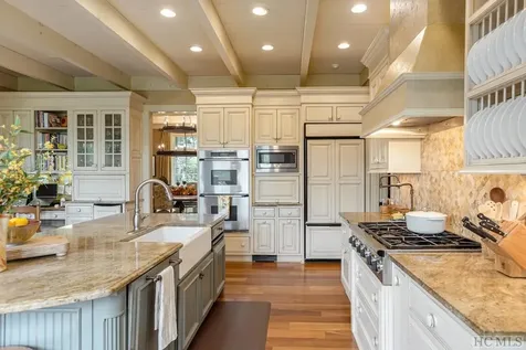 238 Hidden Lane Sapphire NC 28774
