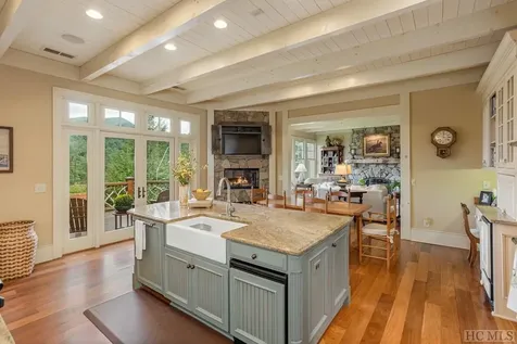 238 Hidden Lane Sapphire NC 28774