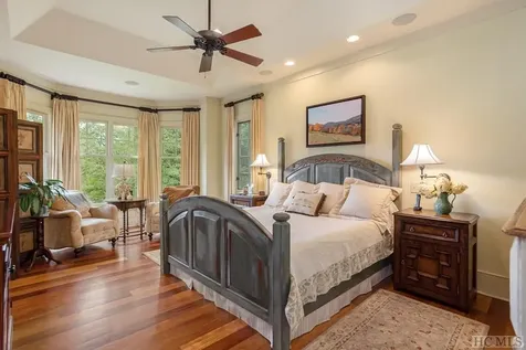 238 Hidden Lane Sapphire NC 28774