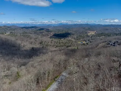 134 Windrush Trail Highlands NC 28741