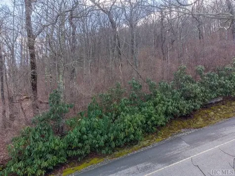 134 Windrush Trail Highlands NC 28741