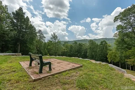 67 Old Tiger Trail Glenville NC 28736
