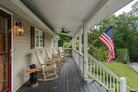 67 Old Tiger Trail Glenville NC 28736