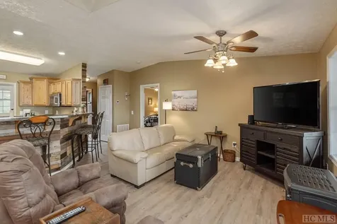67 Old Tiger Trail Glenville NC 28736