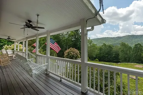67 Old Tiger Trail Glenville NC 28736