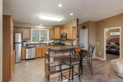 67 Old Tiger Trail Glenville NC 28736