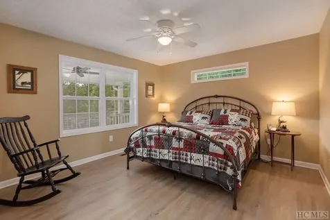 67 Old Tiger Trail Glenville NC 28736