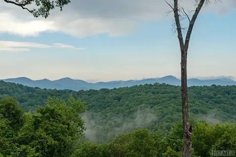67 Old Tiger Trail Glenville NC 28736