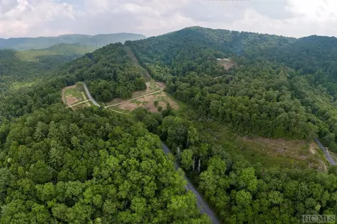 1517 Pilot Knob Road Glenville NC 28736