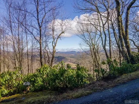 130 Teton Point Highlands NC 28741