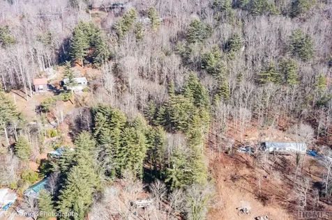 Lt1 Sec6 Sage Circle Glenville NC 28736