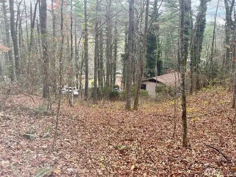 Lt1 Sec6 Sage Circle Glenville NC 28736