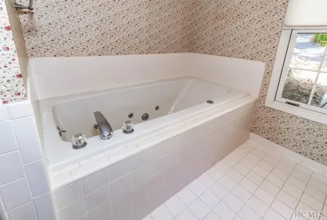 294 Club Colony Lane Lake Toxaway NC 28747