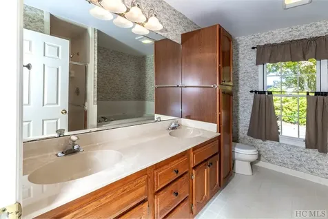294 Club Colony Lane Lake Toxaway NC 28747