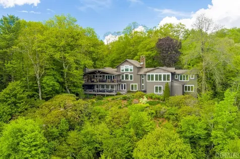 653 Country Club Drive Highlands NC 28741