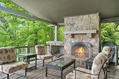 653 Country Club Drive Highlands NC 28741