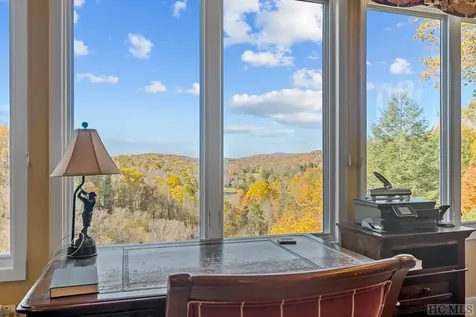 653 Country Club Drive Highlands NC 28741