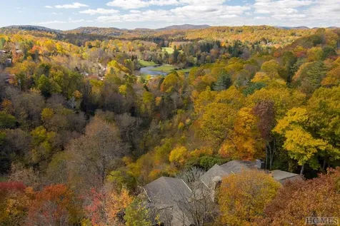 653 Country Club Drive Highlands NC 28741