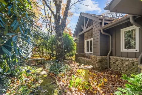 653 Country Club Drive Highlands NC 28741