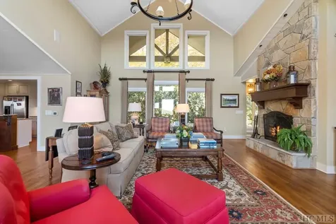 653 Country Club Drive Highlands NC 28741