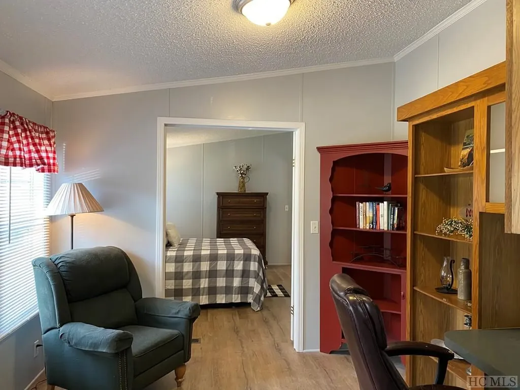 Lake Toxaway NC 28747