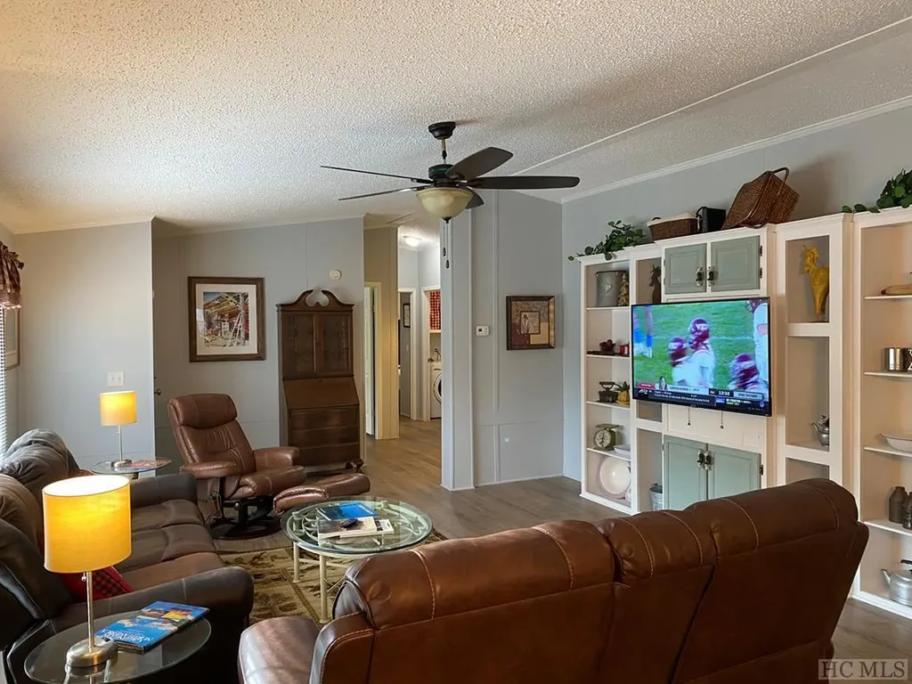 Lake Toxaway NC 28747