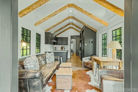 21 Moonstone Loop Highlands NC 28741
